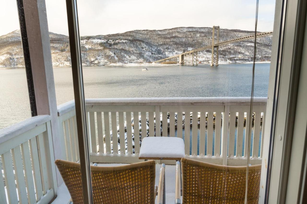 Villa Tjeldsundbrua Maritim Evenskjer Exterior foto